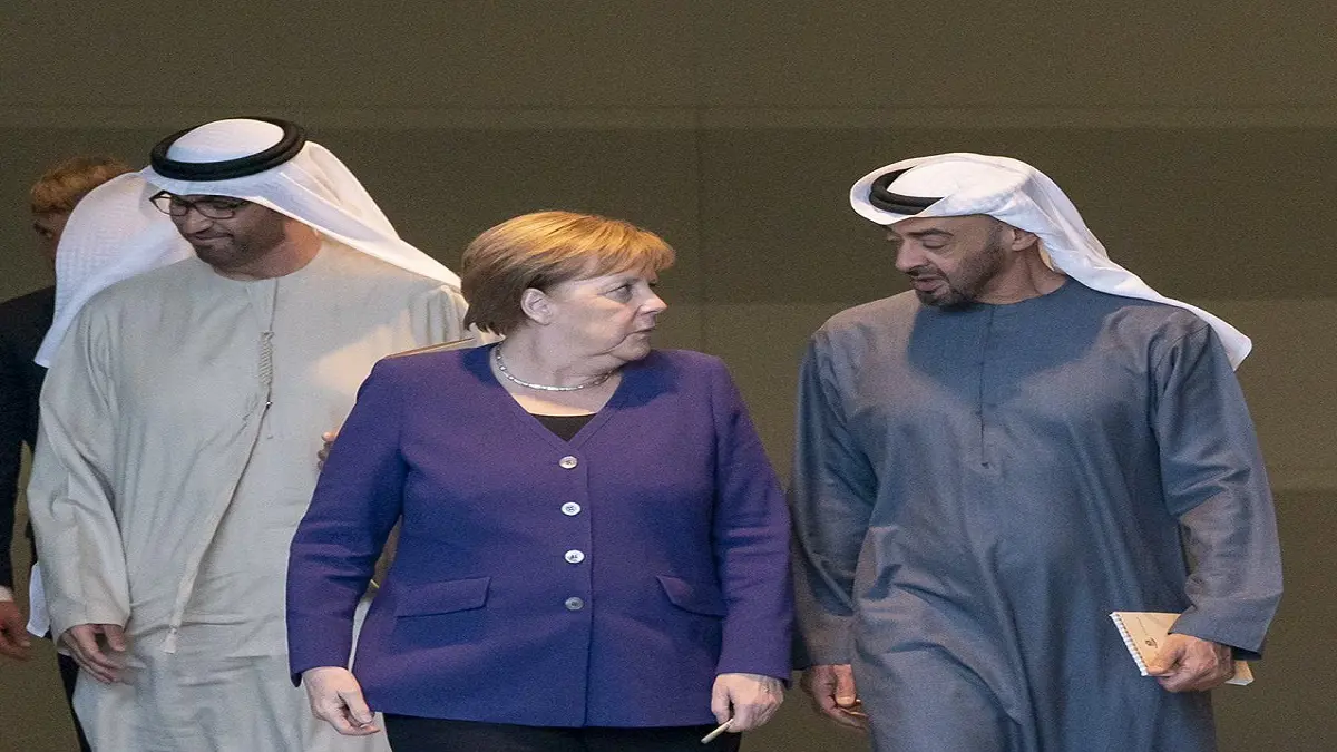 محمد بن زايد يبحث هاتفيا مع ميركل نتائج "مؤتمر برلين" حول ليبيا