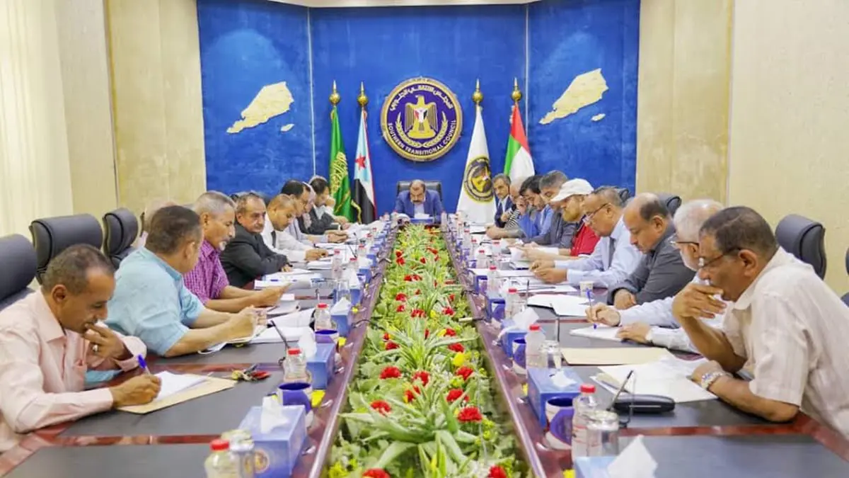 اليمن.. الانتقالي الجنوبي يطالب رئاسة الحكومة بتحديد المسؤولين عن عرقلة مهامها