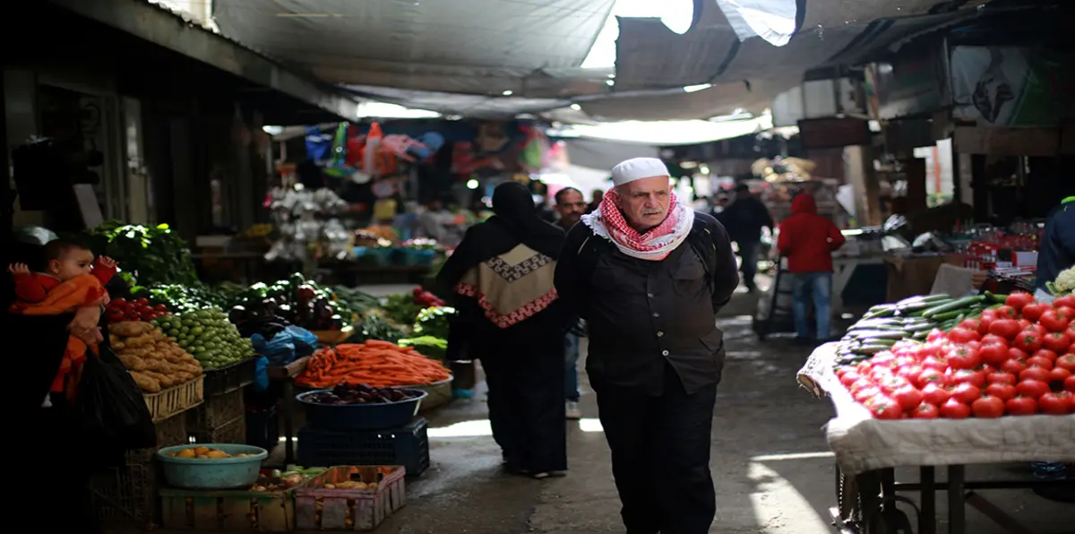 عقوبات إسرائيلية جديدة على غزة.. الوضع الاقتصادي في القطاع المحاصر يتدهور