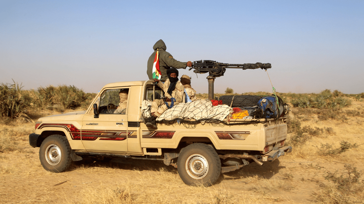 "لوجورنال دو لافريك": مصانع غير قانونية للأسلحة في مالي 