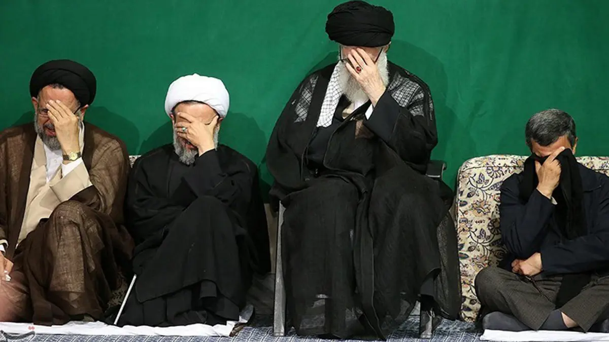 معارضون يشعلون النار في مراكز الشرطة الإيرانية بطهران وأرومية وأصفهان (فيديو)
