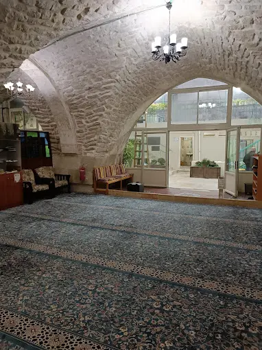 مسجد عمر بن الخطاب بالقدس