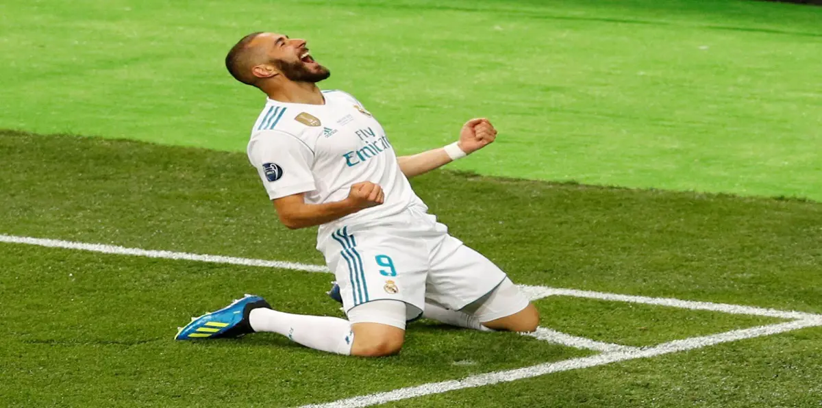 كريم بنزيما مهاجم ريال مدريد يهاجم رئيس الاتحاد الفرنسي (صورة)