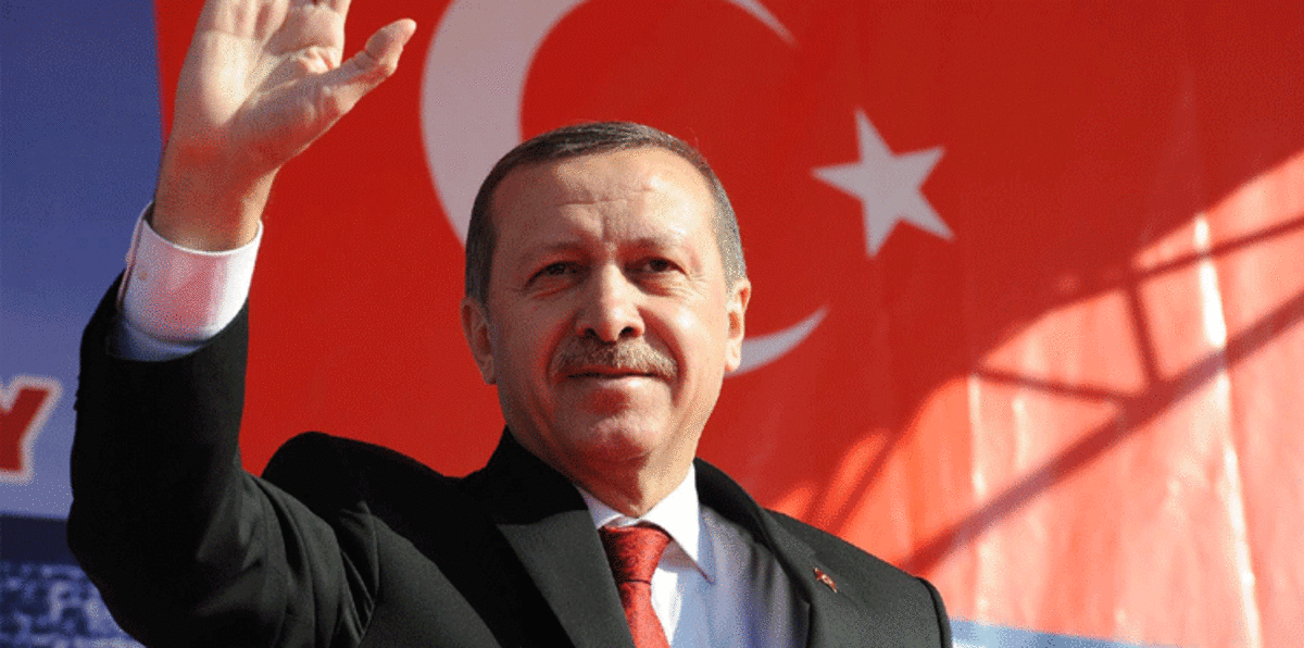 كاتبة تركية: النخبة خضعت لسلطة أردوغان ومخابراته