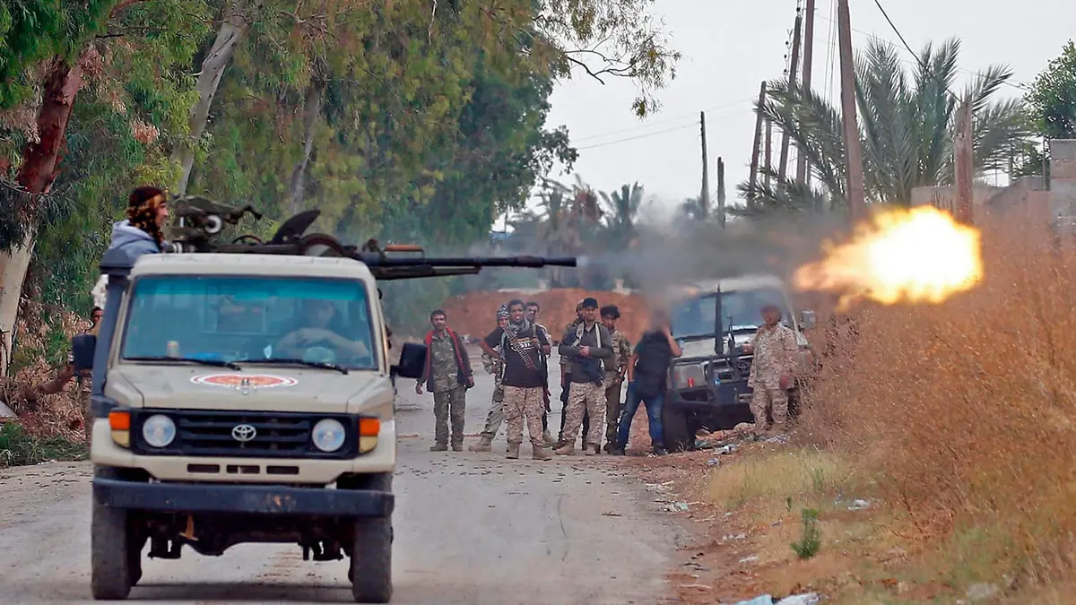مقتل سيدة في اشتباكات مسلحة غرب العاصمة الليبية طرابلس