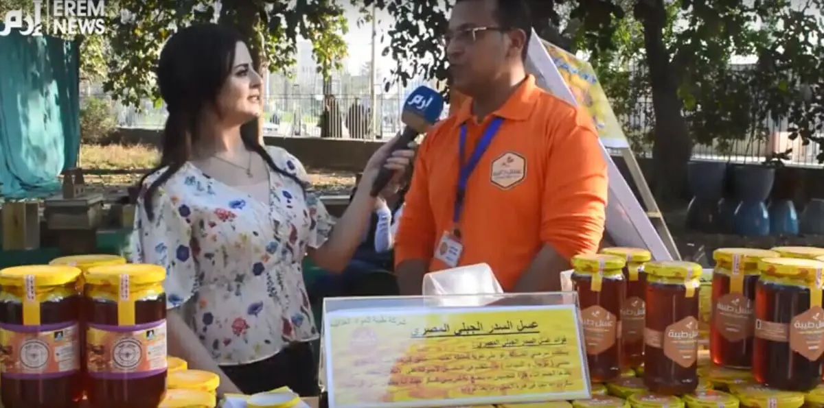 عالم النحل.. خلايا من الذهب السائل (فيديو إرم)