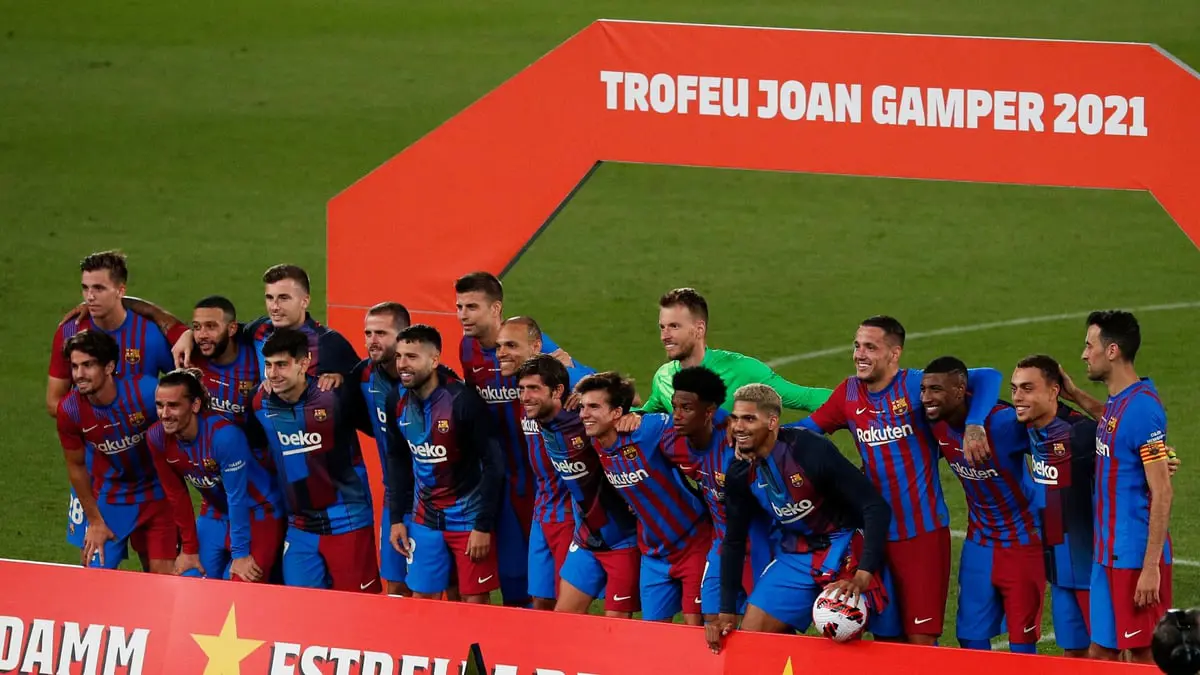 رسميا.. برشلونة يعلن تسجيل ممفيس ديباي وإريك غارسيا في الدوري الإسباني