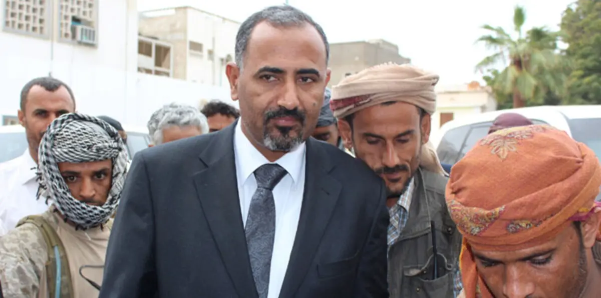 محافظ عدن ينجو من هجوم بسيارة ملغومة‎