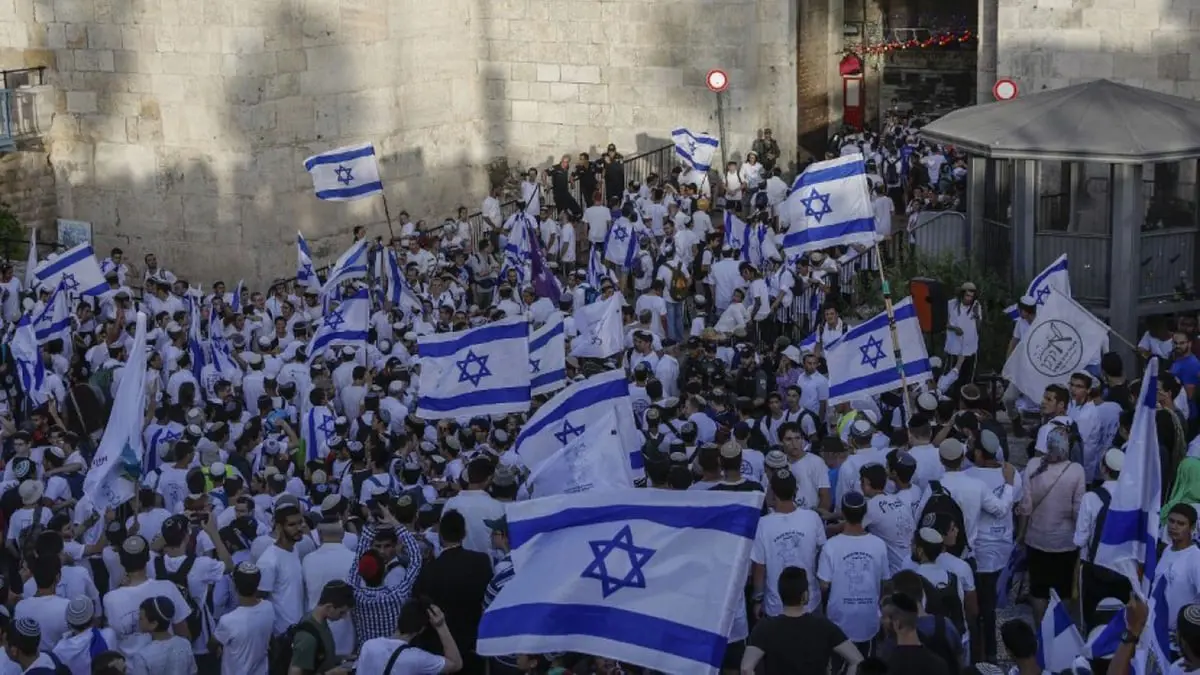 إسرائيل تشن حملة اعتقالات بالقدس وتتأهب لتأمين مسيرة الأعلام‎‎
