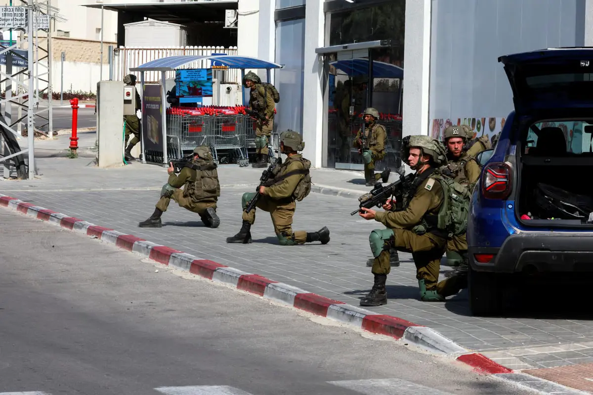 "معاريف": فشل استخباري إسرائيلي صادم بعد الهجوم المفاجئ