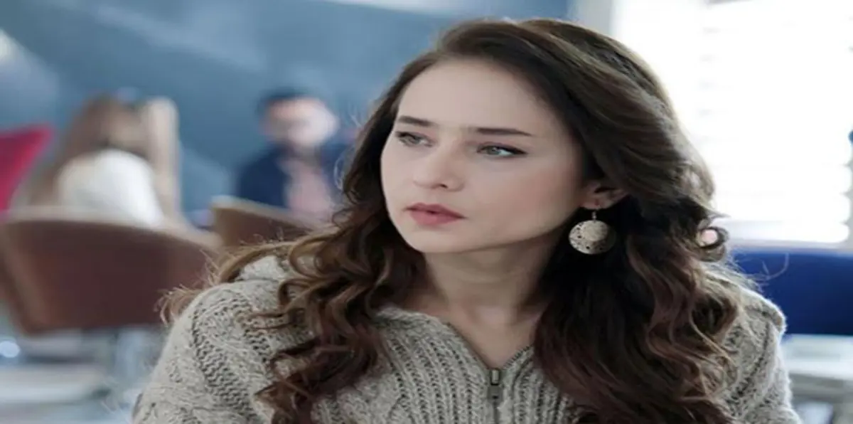 نيللي كريم تصدم جمهورها بشكلها "المرعب" (صورة)