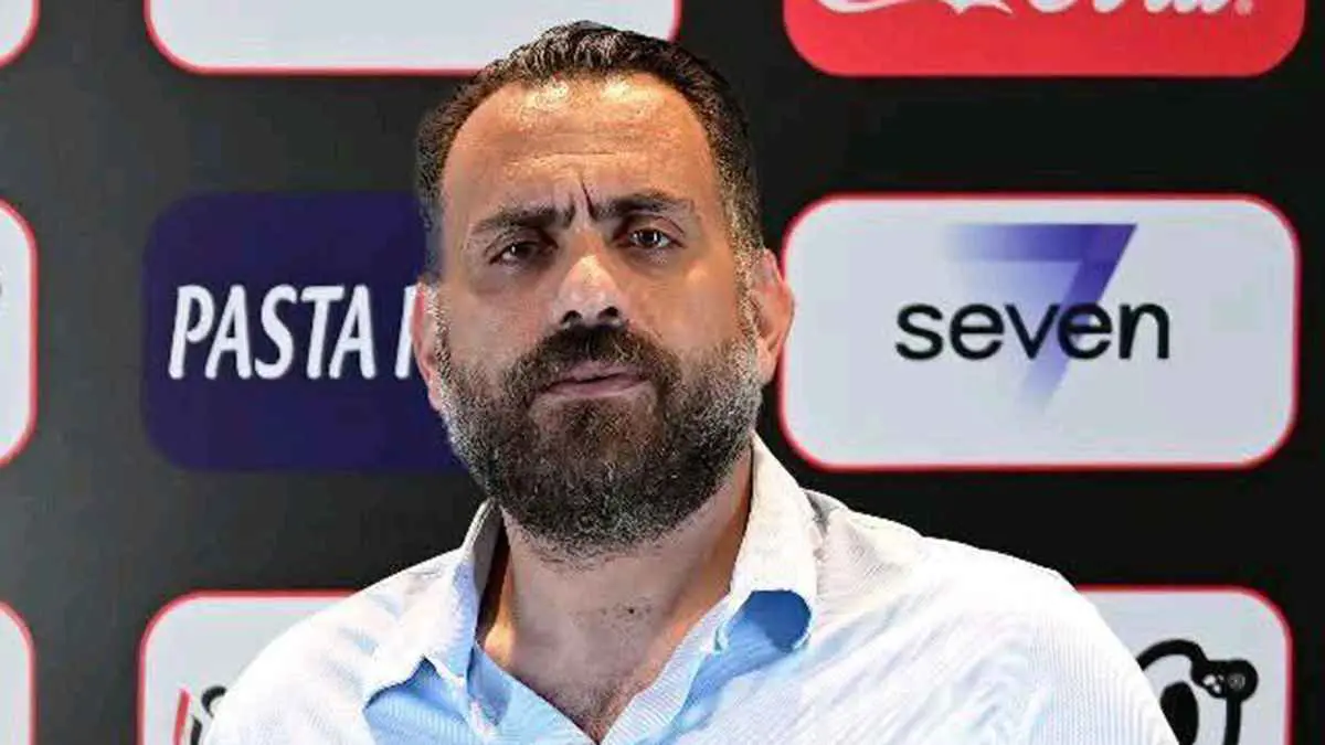جون إدوارد يواصل الضغط.. تطور حاسم في صفقة الزمالك "المعقدة"