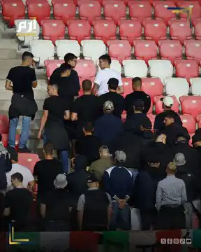 جماهير منتخب إيطاليا تدير ظهرها للملعب أثناء عزف النشيد الوطني لإسرائيل
