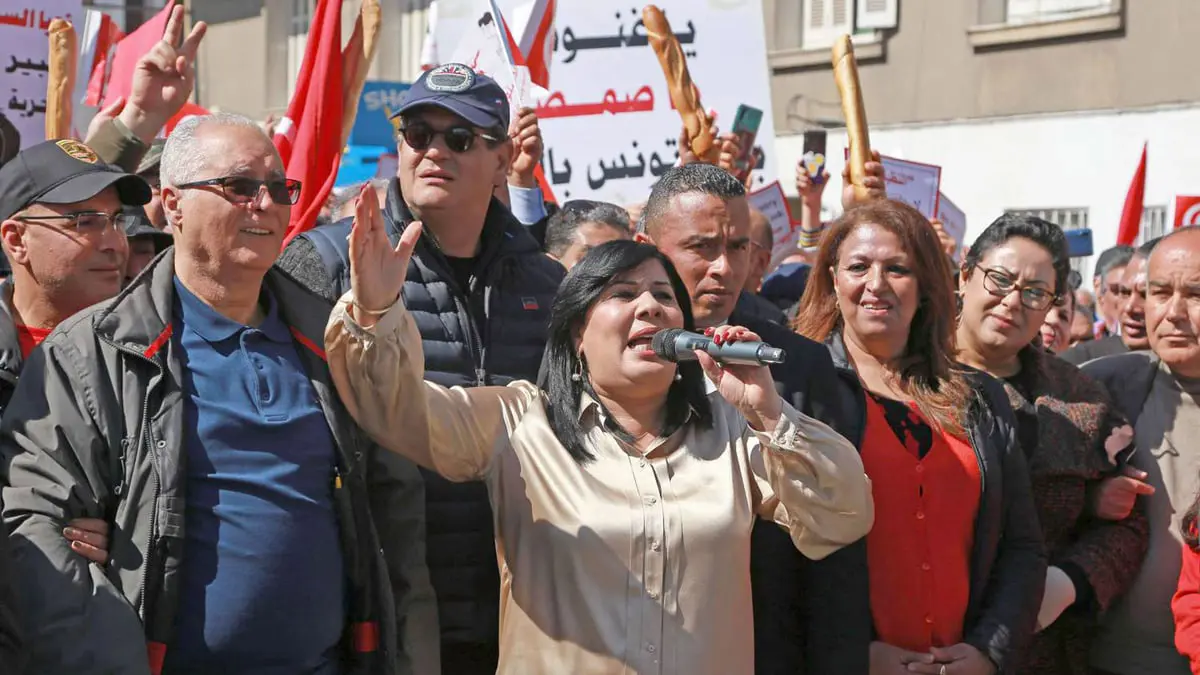 "الدستوري الحر" ينظّم مسيرة باتجاه قصر الرئاسة التونسي