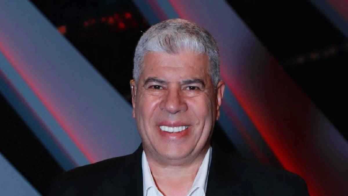 سيغادر الأهلي.. شوبير ينتقل إلى قناة جديدة 
