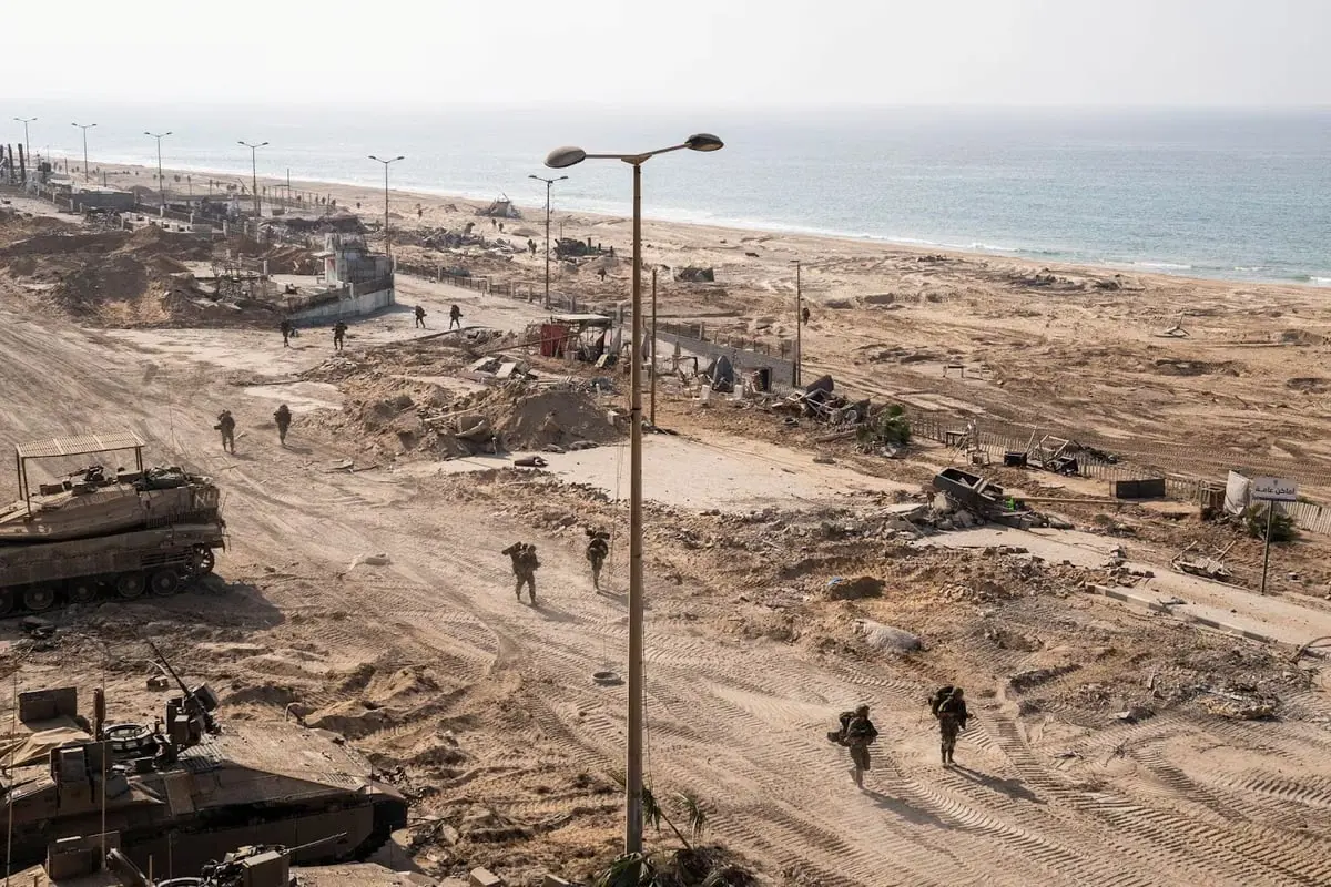 1000 جندي "لحماية الميناء الجديد".. هل يصل الجيش الأمريكي إلى غزة؟ 