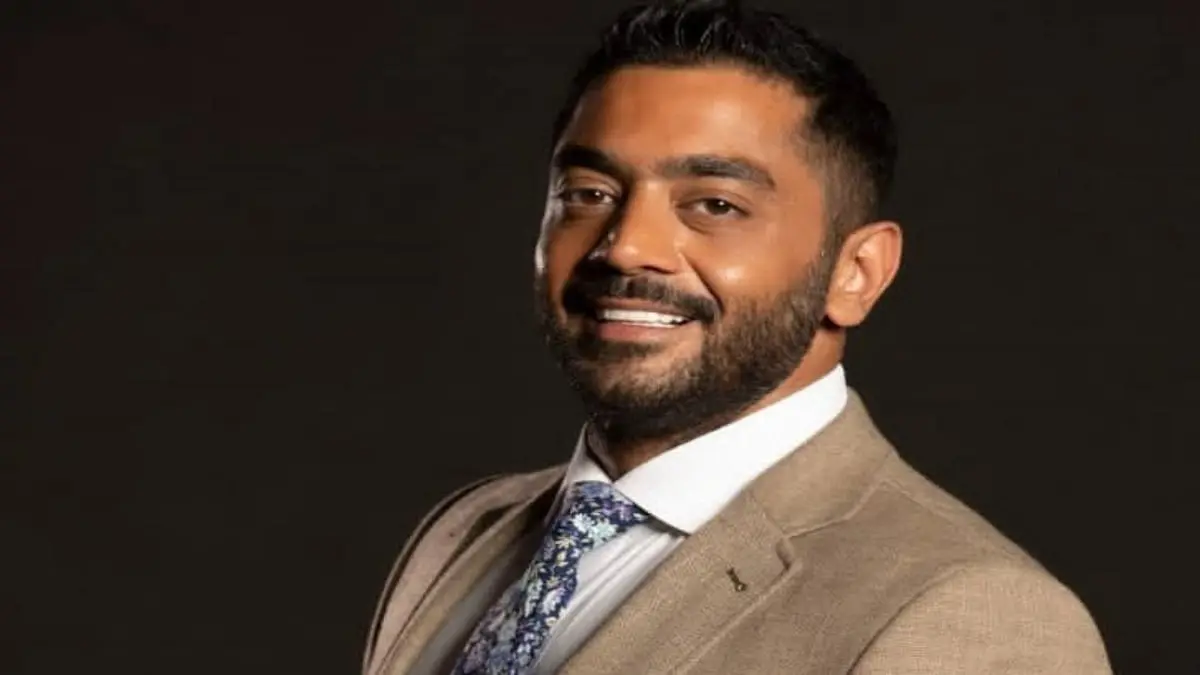 ما حقيقة حبس الفنان المصري أحمد فلوكس بتهمة سب رجل أعمال؟