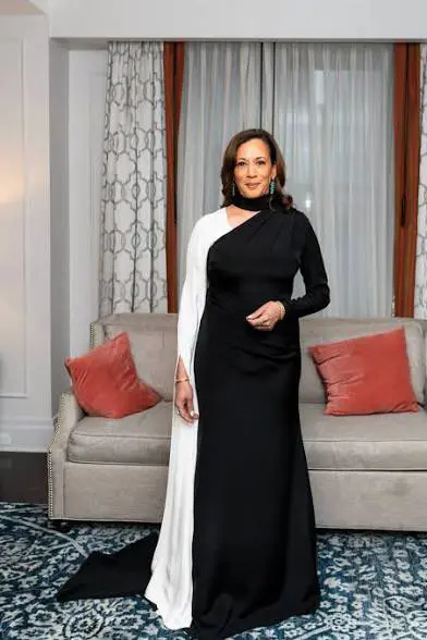 كامالا هاريس
