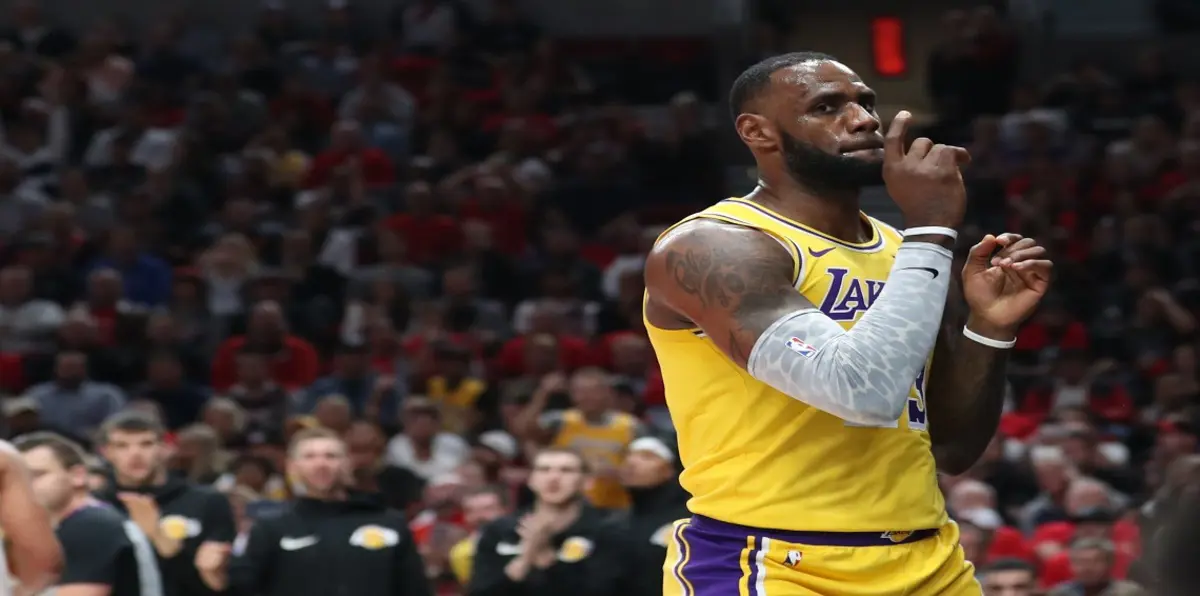 NBA.. ليبرون جيمس ليس محبطًا بعد انطلاقة سيئة مع ليكرز