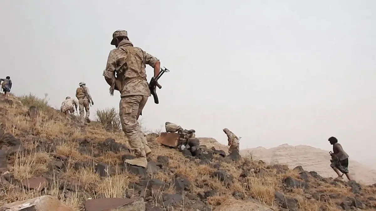 الجيش اليمني يدمر تعزيزات حوثية في جبهة نهم‎ (فيديو)