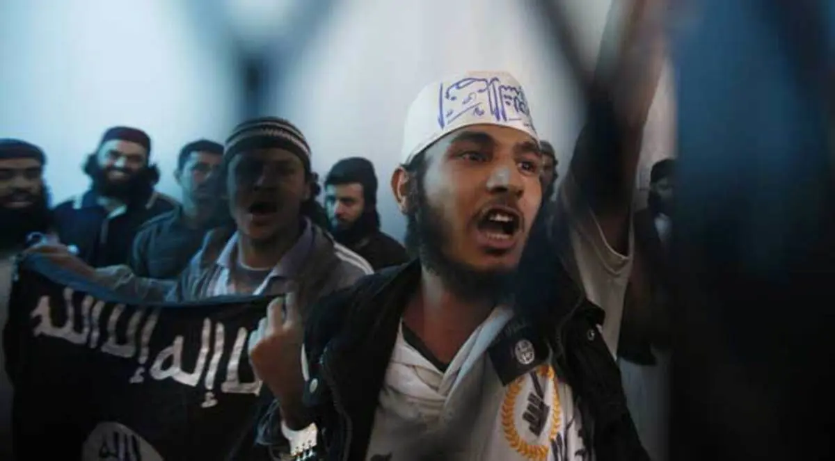 القاعدة يتبنى قتل صحفي حوثي