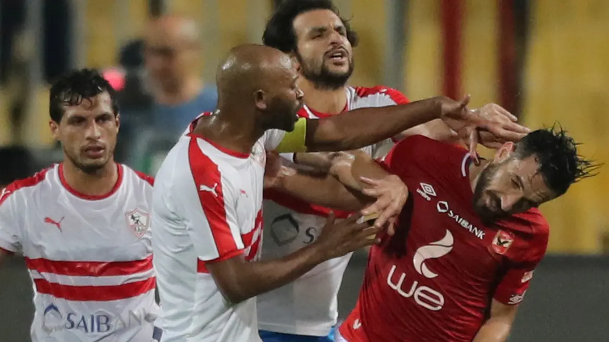 تعطل حافلة ناشئي نادي الزمالك يدفع الحكم لتأجيل مباراة القمة مع الأهلي