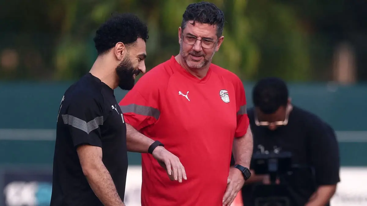 محمد صلاح يبلغ وزير الرياضة بموقفه من فيتوريا