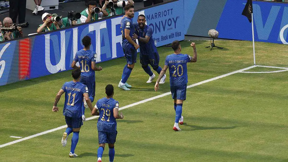 لأول مرة.. ما الإنجاز التاريخي الذي حققه الهلال بعد التعادل مع ريال مدريد؟