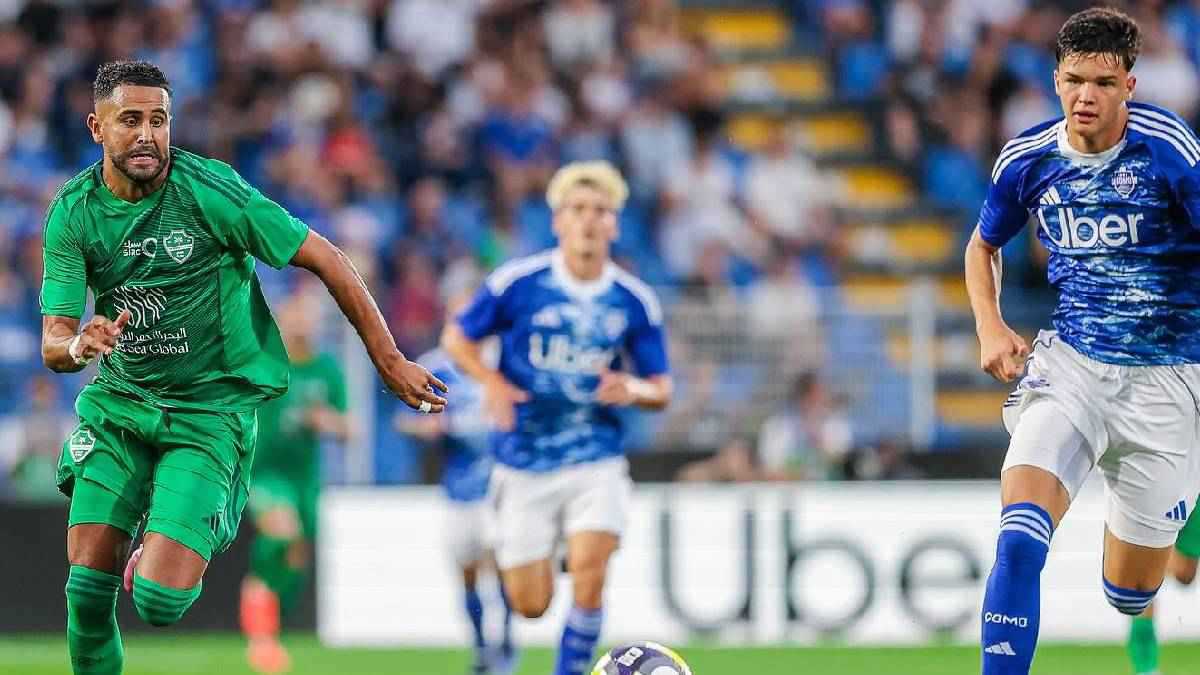 الأهلي السعودي يبدأ تحركاته لضم بديل محرز | إرم نيوز