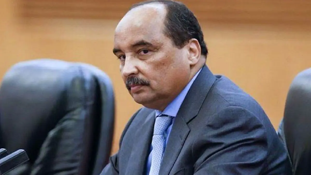 إحالة الرئيس الموريتاني السابق إلى القضاء بشبهات فساد وإقالة وزير متهم (صور)