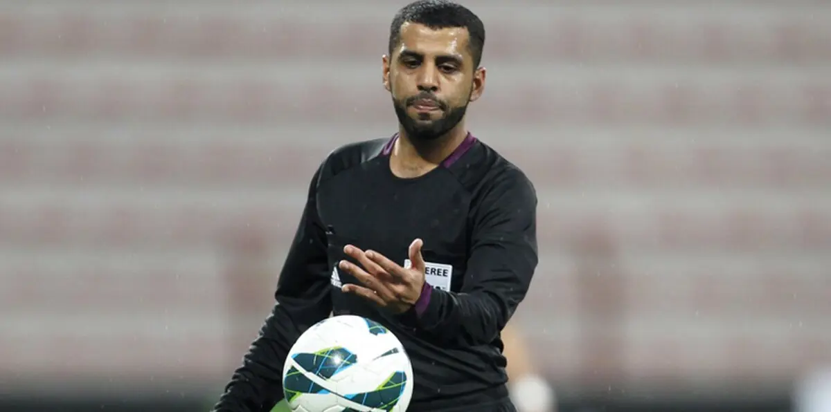 الحكم عبدالله العاجل يقود مباراة السوبر الإماراتي بين العين والوحدة