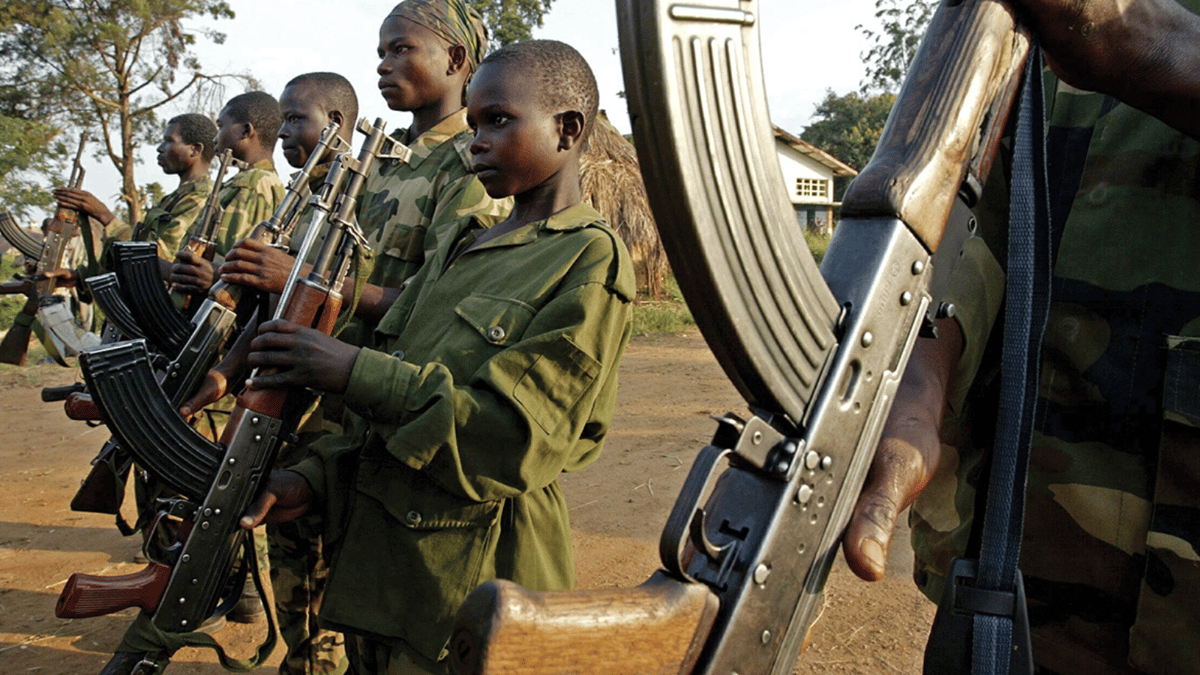 تجنيد الأطفال "قسريًا".. ظاهرة تتفاقم بين الميليشيات المتشددة في تشاد