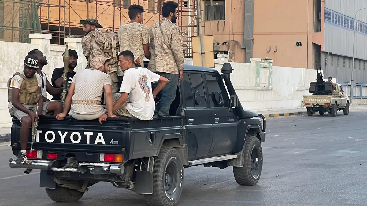 ليبيا.. "الأعلى للدولة" يلغي جلسة له وسط انتشار مسلحين أمام بوابته