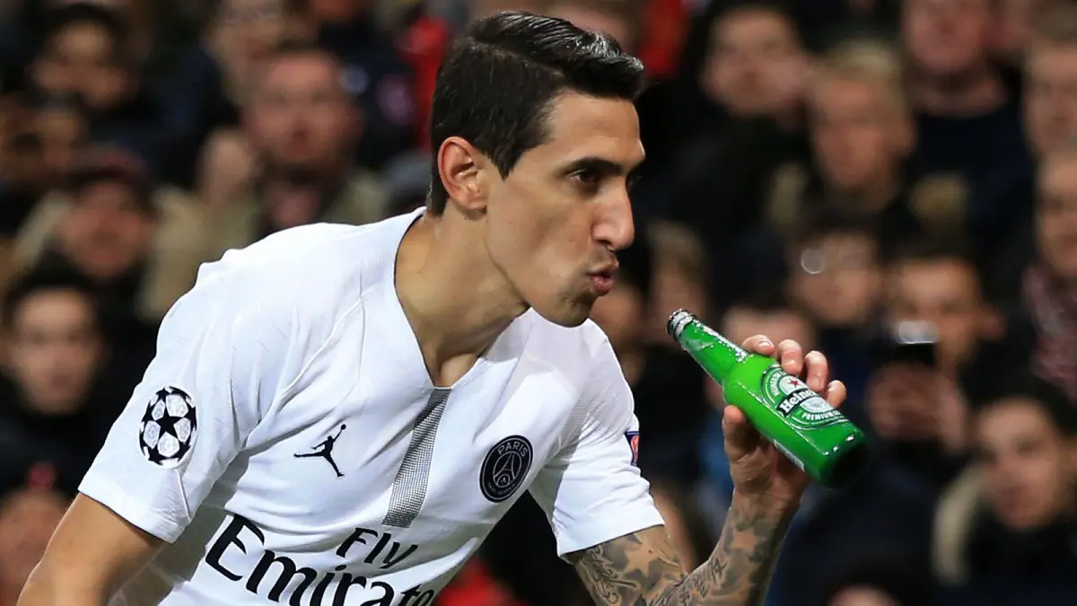 الاتحاد الأوروبي يتجه لعقاب مانشستر يونايتد بسبب "زجاجة" دي ماريا