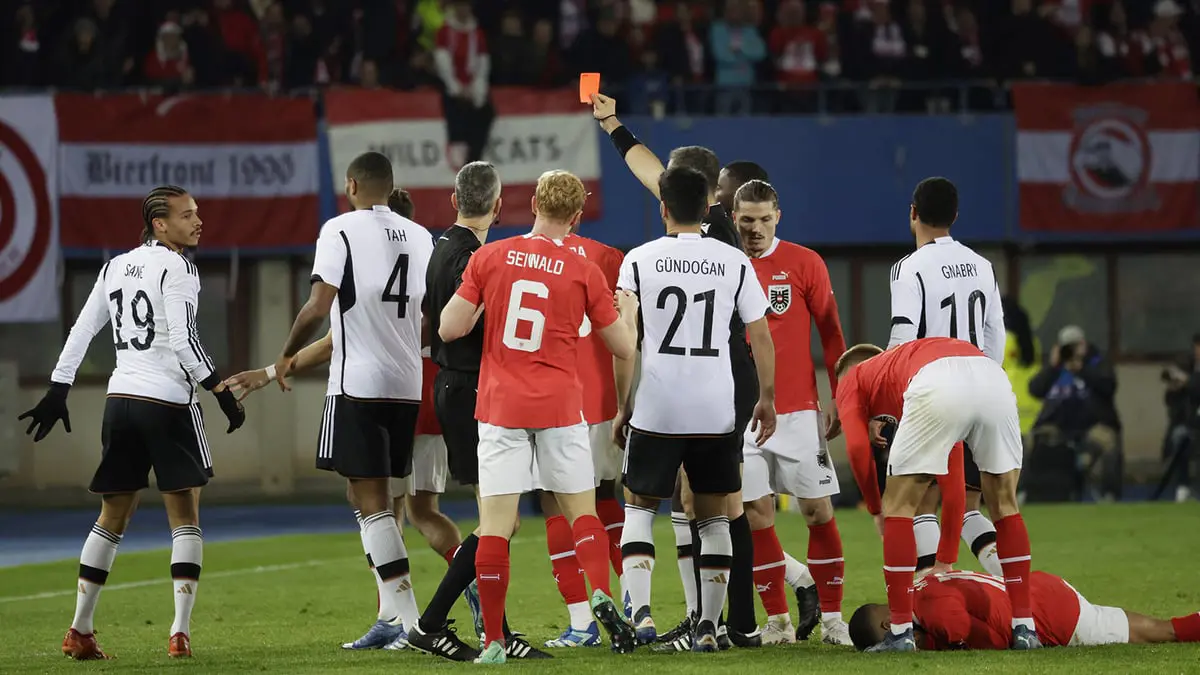 مباراة ألمانيا والنمسا.. طرد ليروي ساني للمرة الأولى في تاريخه (فيديو)