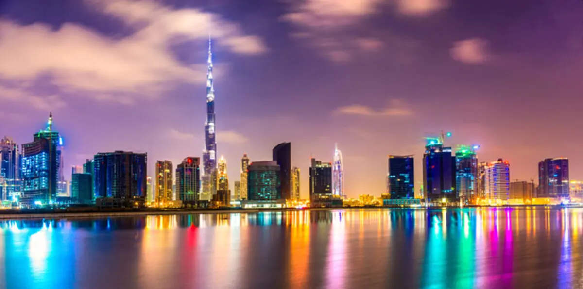 بالفيديو والصور.. دبي تستعد لبناء "مدينة السعادة"