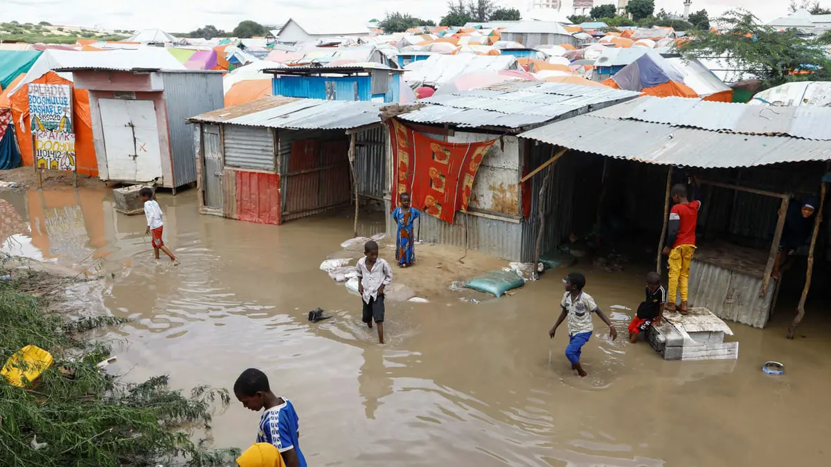 أمطار غزيرة في القرن الأفريقي تخلّف آلاف الضحايا والنازحين