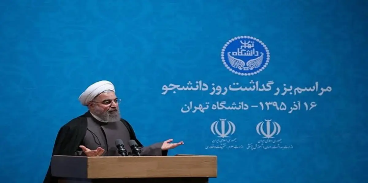 مقرب من الحرس الثوري يدعو لمحاكمة روحاني بتهمة "الخيانة"