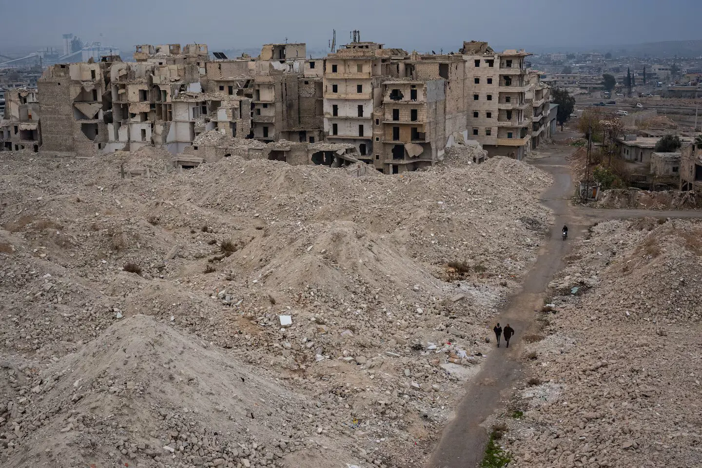 أنقاض المباني في حلب