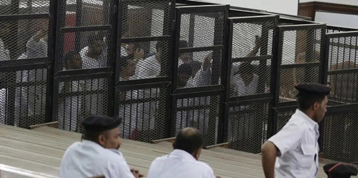 مصر.. أحكام مشددة لـ7 من "الإخوان" بأحداث "امبابة"