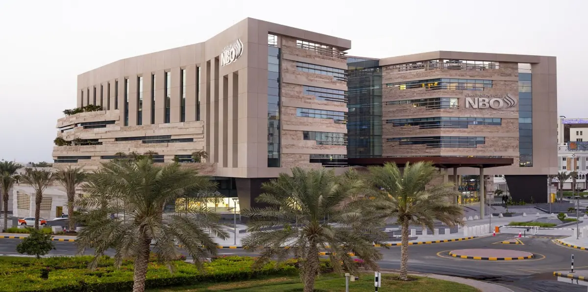 سلطنة عمان.. بنكا "الوطني العماني" و"ظفار" يبدآن محادثات اندماج  