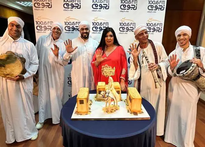 استقبال قناة نجوم إف إم لفيفي عبده بالزفة البلدي 