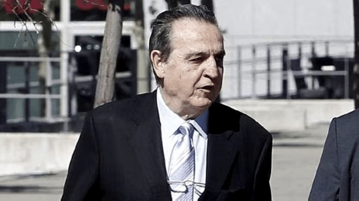 بعد اختفائه لأسابيع.. كشف تواجد نيغريرا نائب رئيس لجنة الحكام السابق في برشلونة (فيديو)