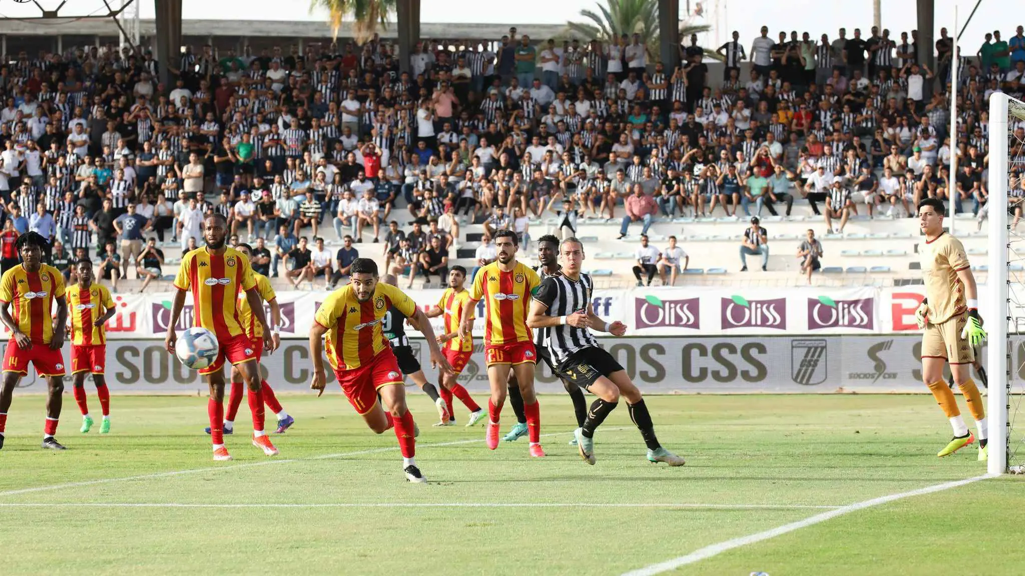 ديون ثقيلة.. أندية بلا ملاعب ومباريات قيد الغموض.. انطلاقة مثيرة للدوري التونسي