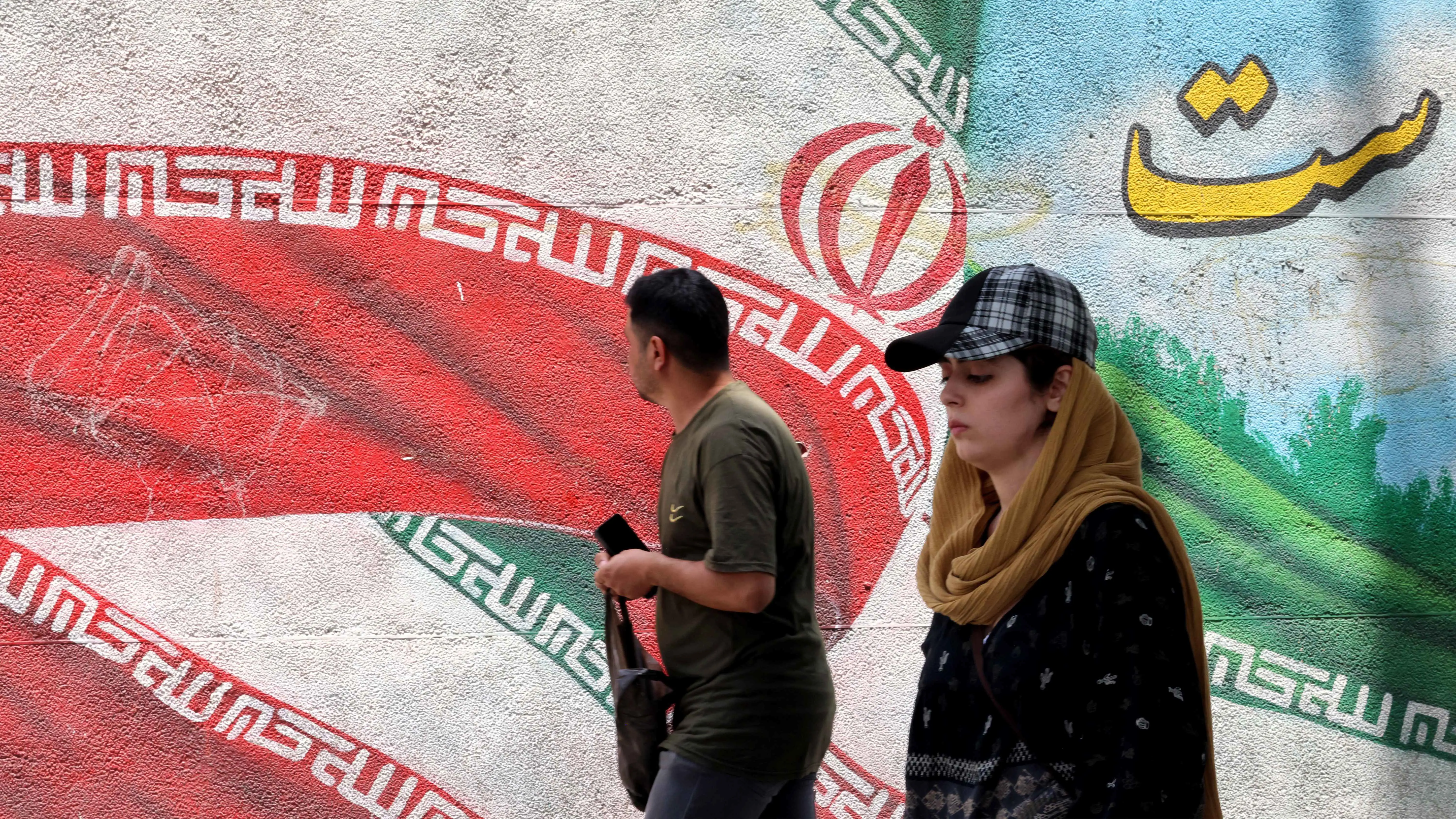 أدنى نسب منذ "ثورة 79".. الإيرانيون ينفرون من صناديق الاقتراع