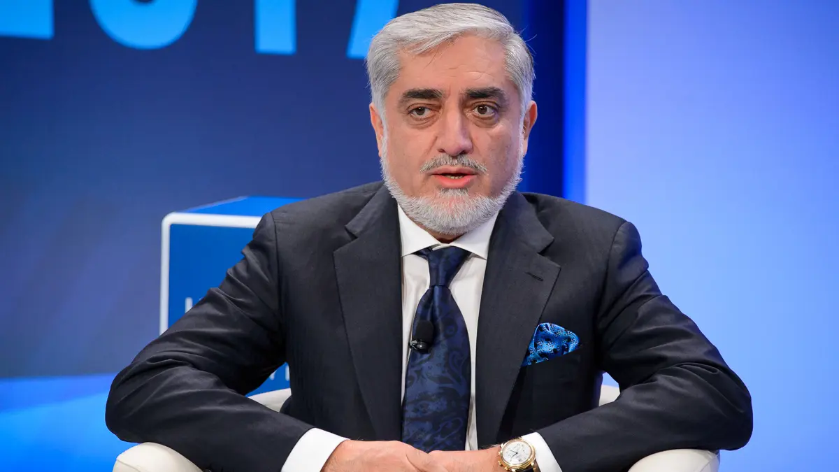 قبل انتهاء الفرز.. عبدالله عبدالله يعلن فوزه بانتخابات رئاسة أفغانستان