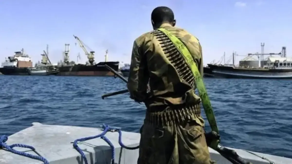 هيئة بريطانية: اعتلاء سفينة تجارية قبالة الصومال