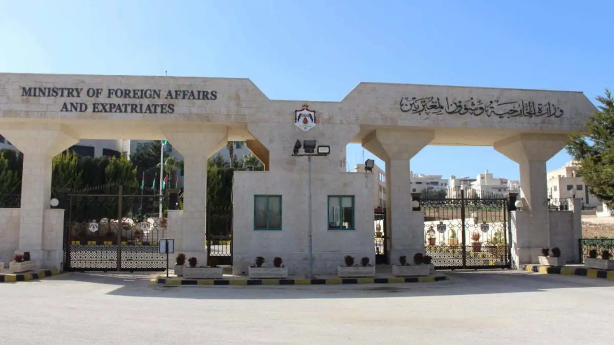 الإفراج عن أردني وزوجته بعد أيام من احتجازهما في سوريا