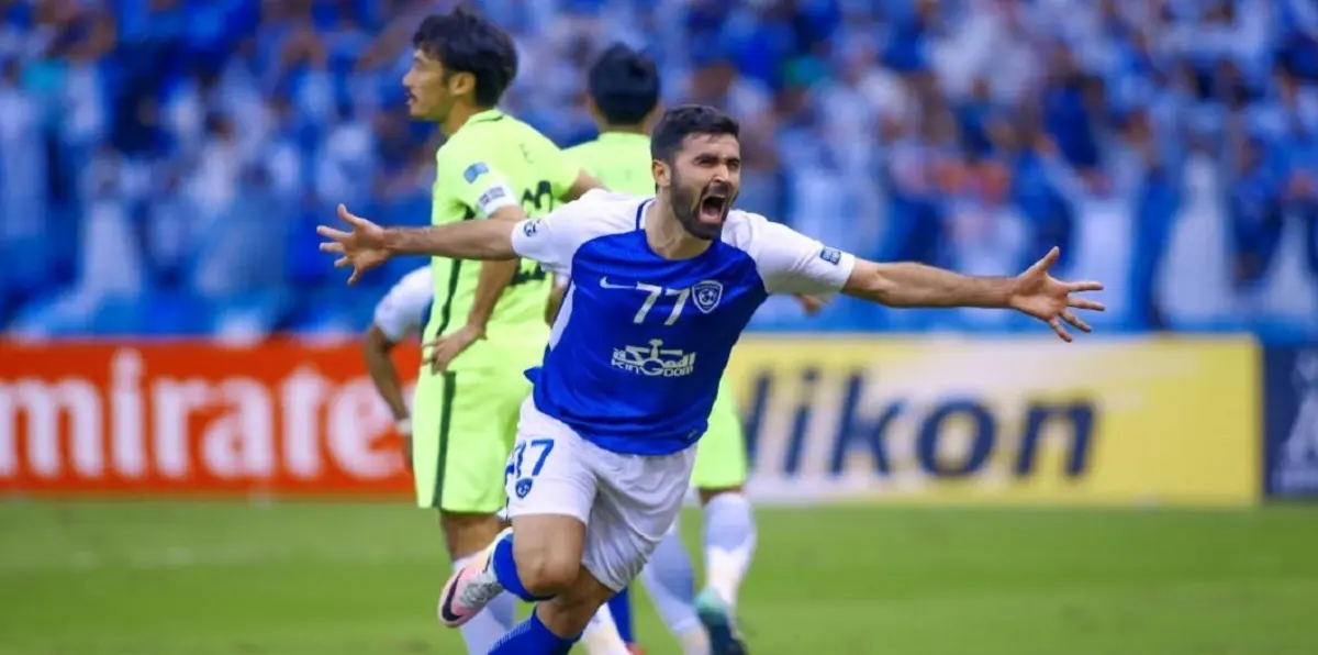 لهذه الأسباب.. انتقال عمر خربين من الهلال إلى النادي الأهلي صعب للغاية