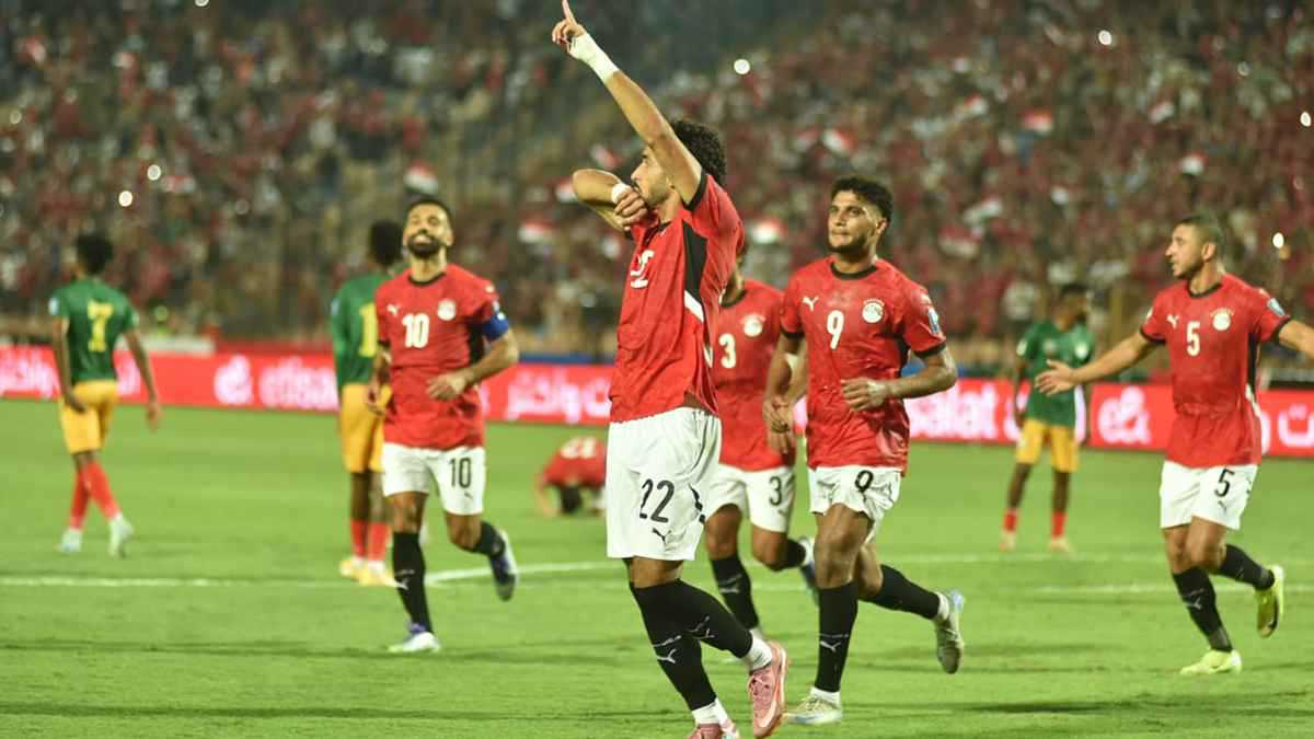 3 قنوات مجانية تنقل مباراة منتخب مصر وبوركينا فاسو المصيرية 